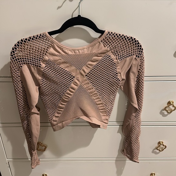 Cute NUX crop top! NWOT!! - Picture 2 of 4